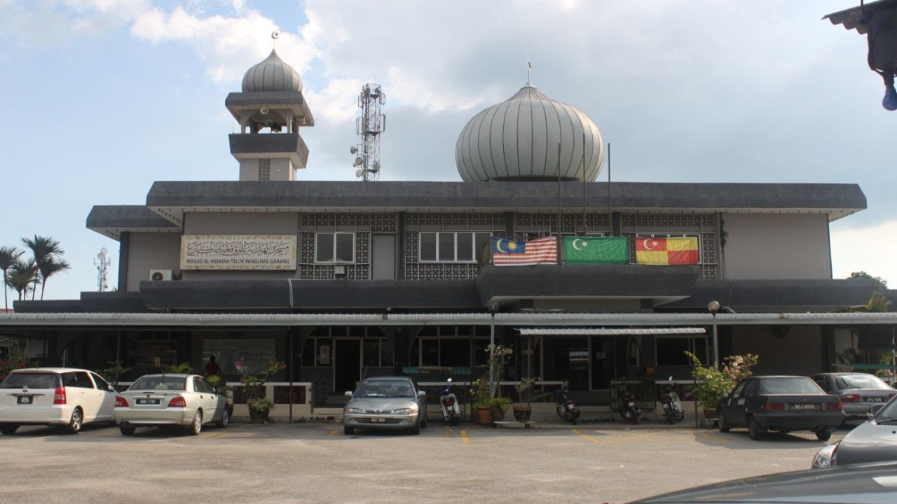 Masjid Al-Hidayah Telok Panglima Garang